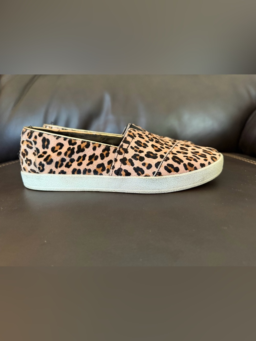 Toms Leopard Print Slip-On Sneaker - Tan & Black Sz 7.5